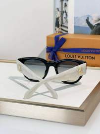 Picture of Louis Vuitton Sunglasses _SKUfw76769944fw